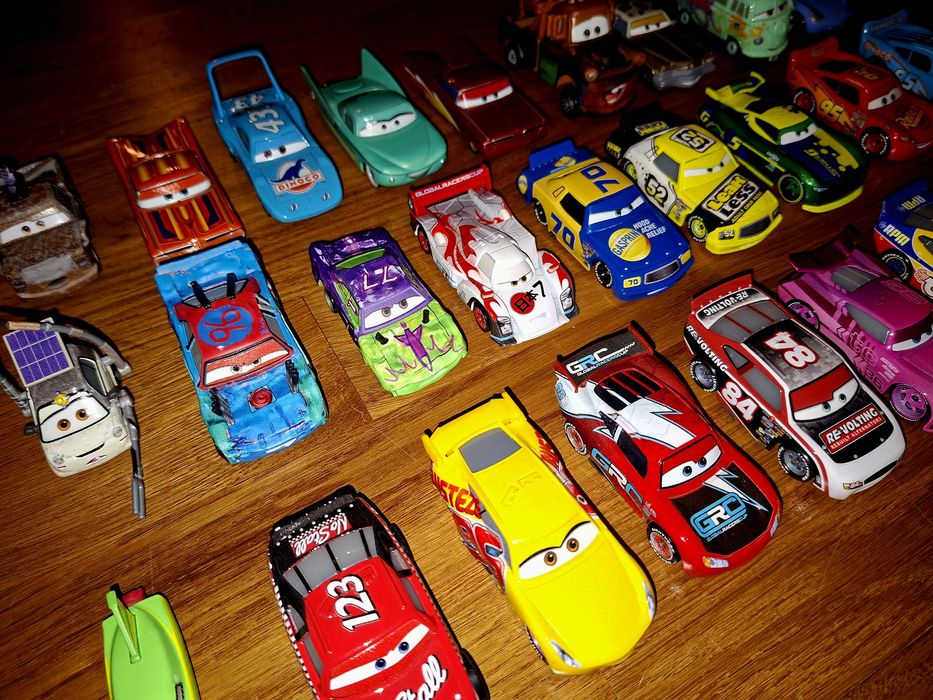 Masinute metalice Cars Disney Mattel