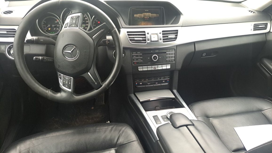 Mercedes e220 140 cai 2016