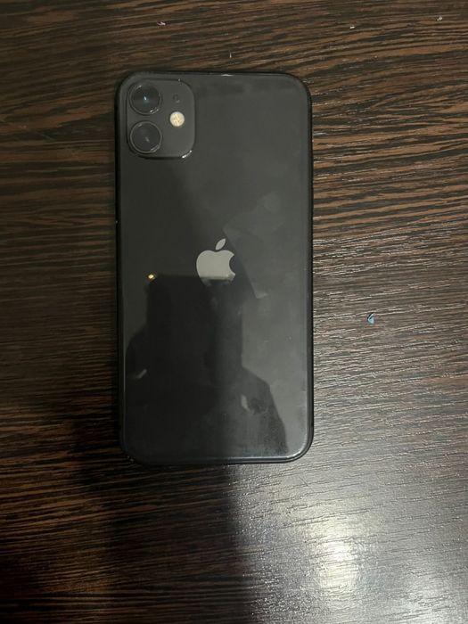 Продам айфон 11 или обменяю на айфон 13