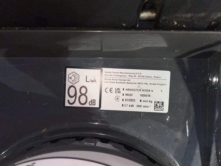 Masina de tuns gazonul Honda HRX  537  IN GARANTIE!!!