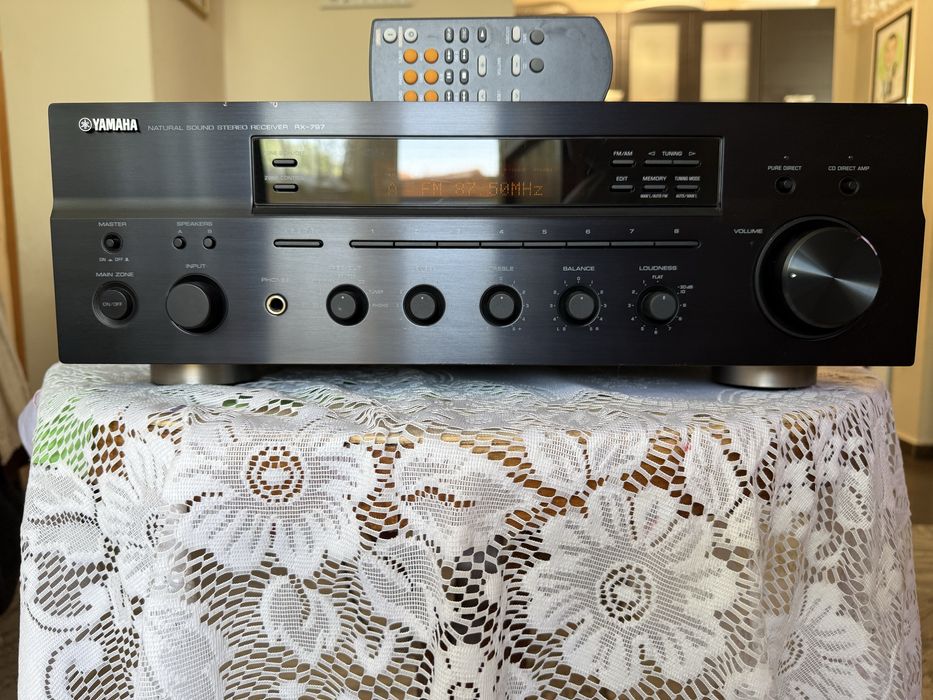 Yamaha RX-797 Качествен стерео ресивър