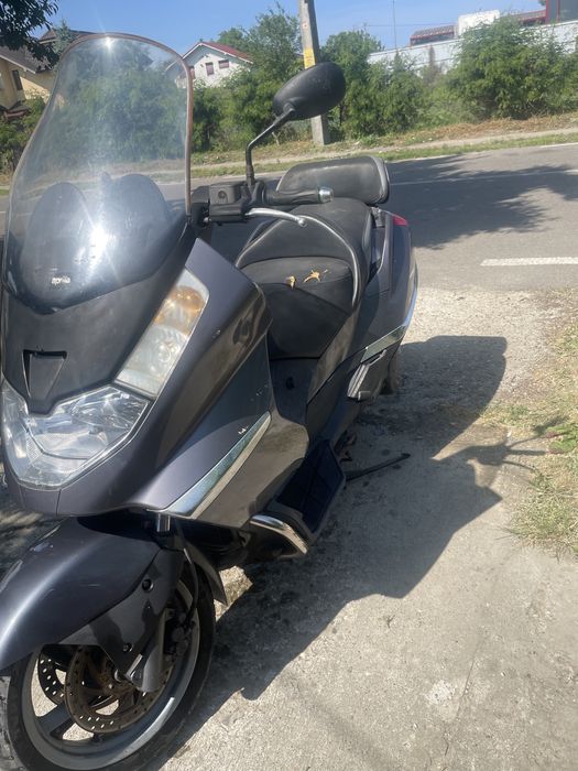 Vand aprilia atlantic 500