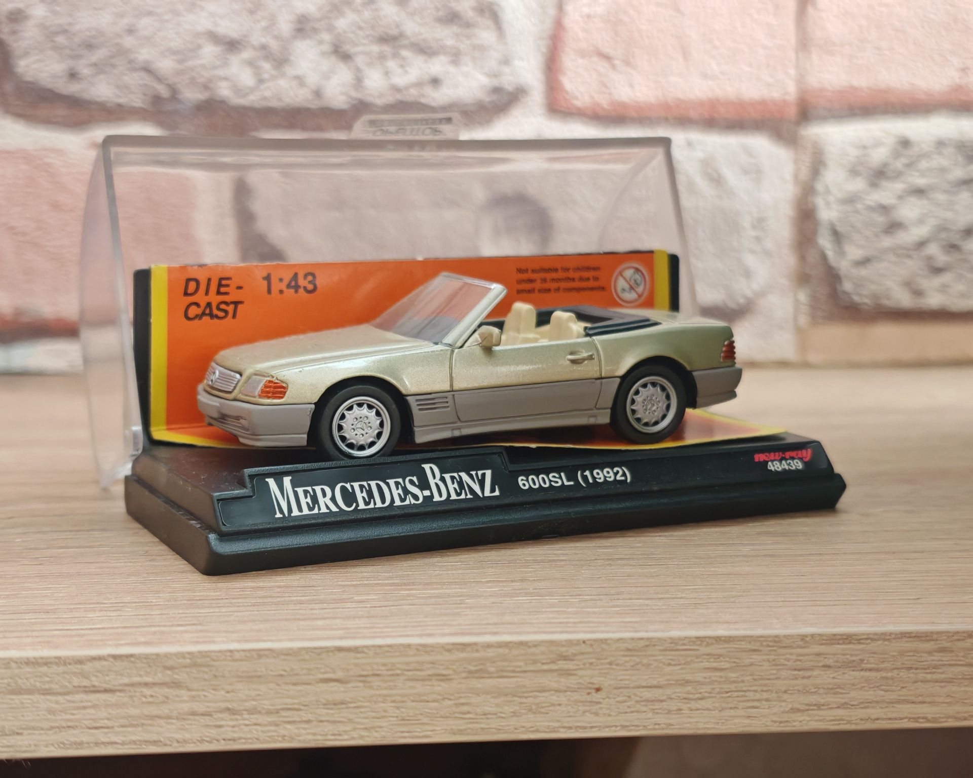 Колекционерски модел Mercedes-Benz 600 SL (1992) 1:43 New Ray
