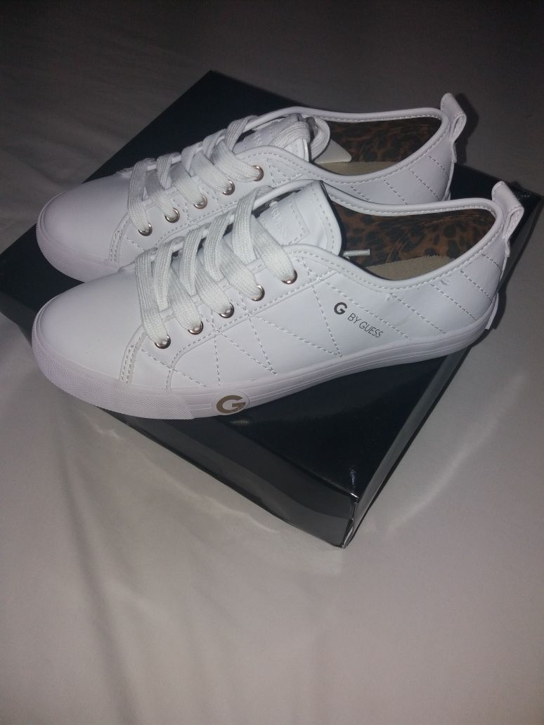 Tenisi G by Guess