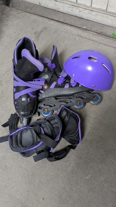 Детски ролери комплект с каска, наколенки и лакътници