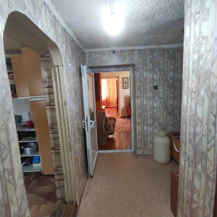 Продаю 4х комн. дом из кирпича, по ул. Аль- Фараби.