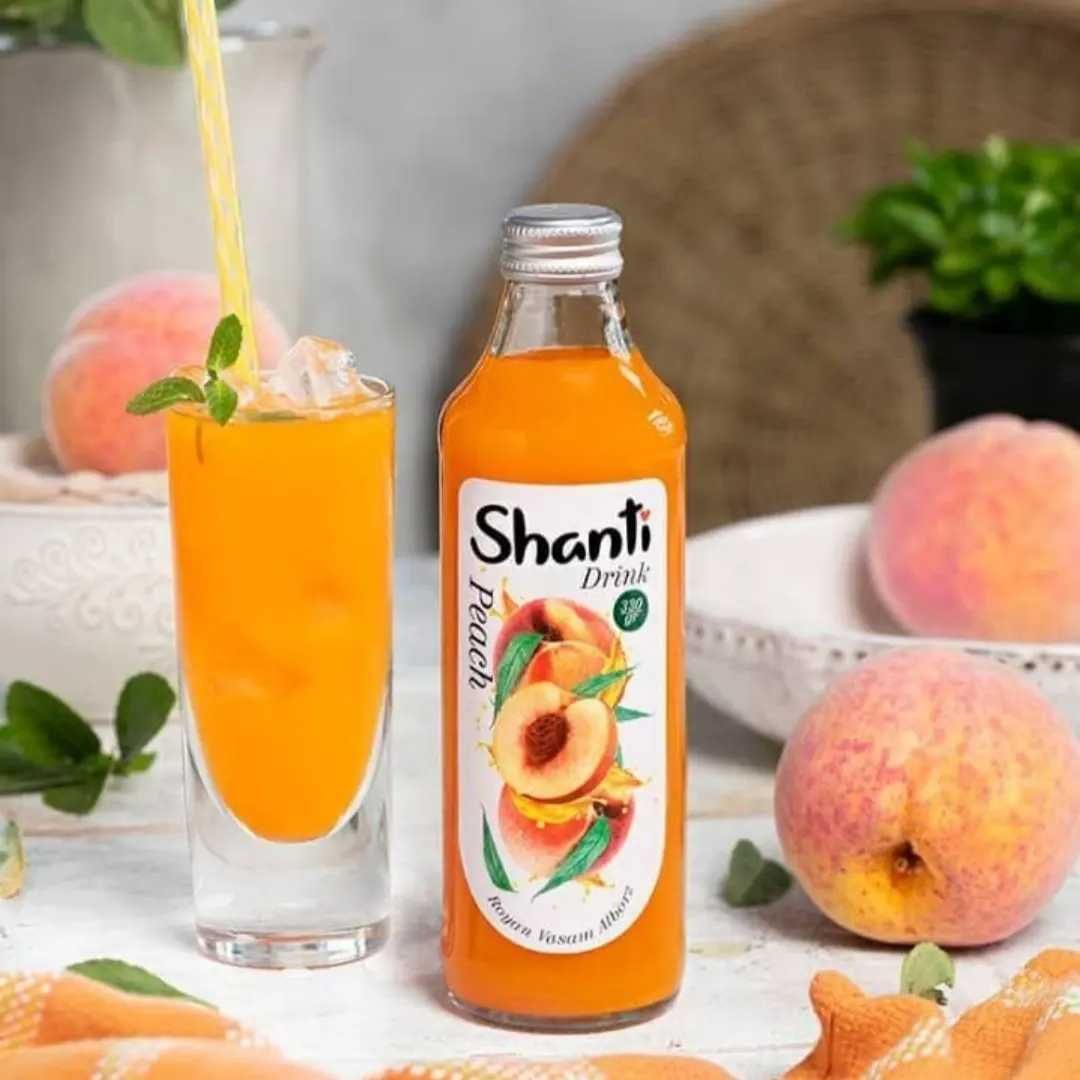 Натуральный сок апельсин гранат и лимон персиковый