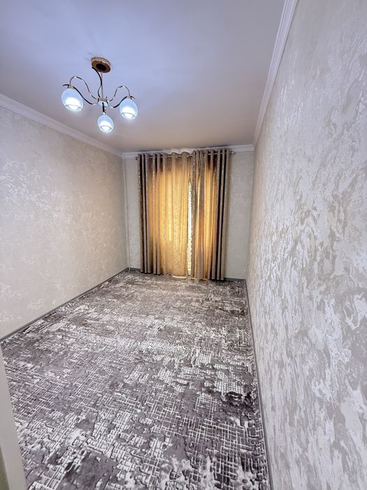 Срочно сотилади 5 хона 6 этаж 9 э домда. Согдиана бовлинг