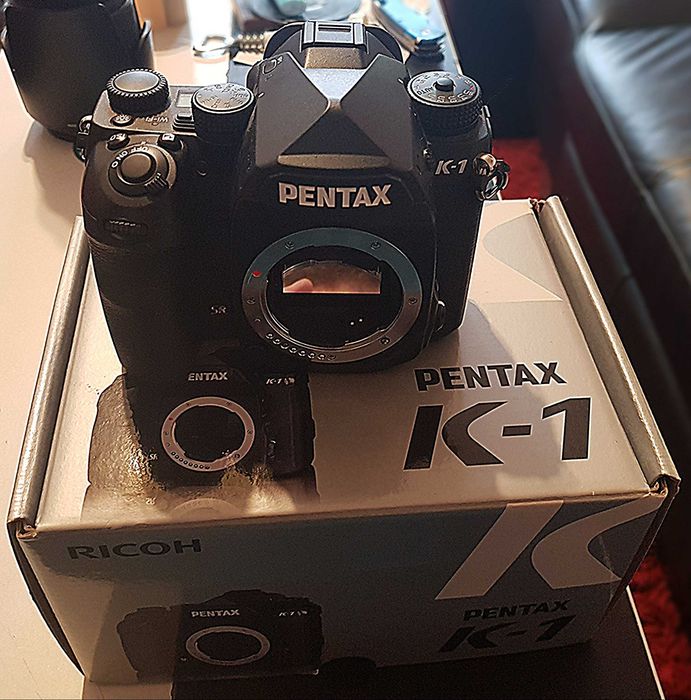 Camera foto Pentax K-1 DSLR plus obiective
