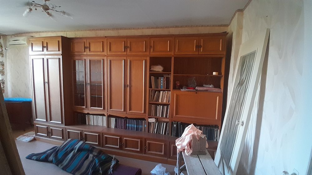 Шкаф советски  нови