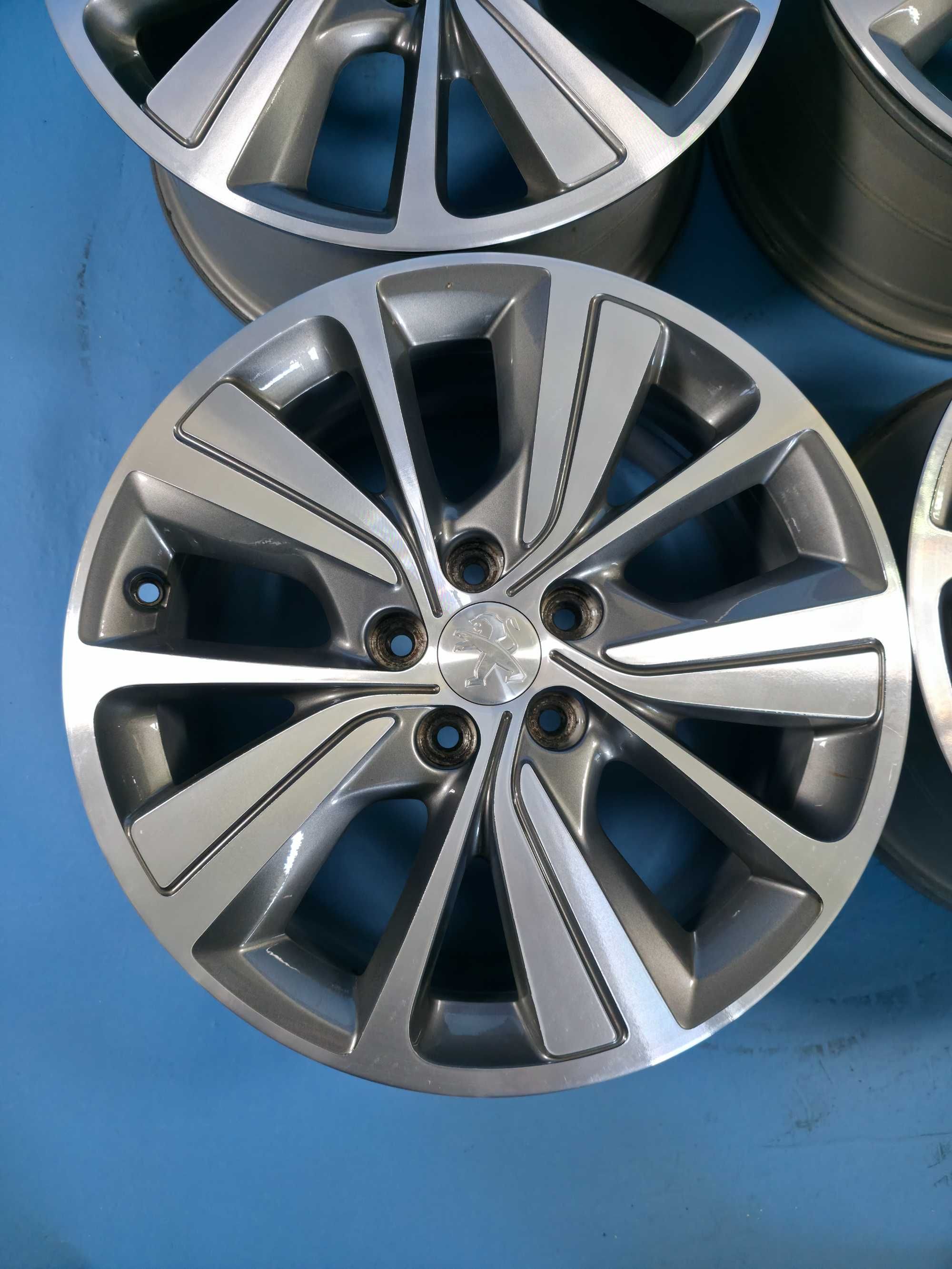 Jante Aliaj 5x108 17'' OEM Peugeot 508 3008 308 5008 - 7J ET 50 !