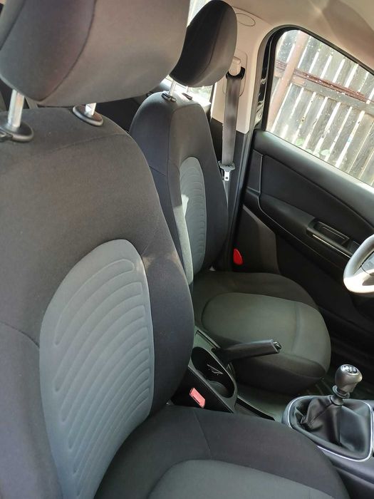 Fiat Bravo 2 – 2009 – 1.4 Benzină – 75800 km. Mașină de familie