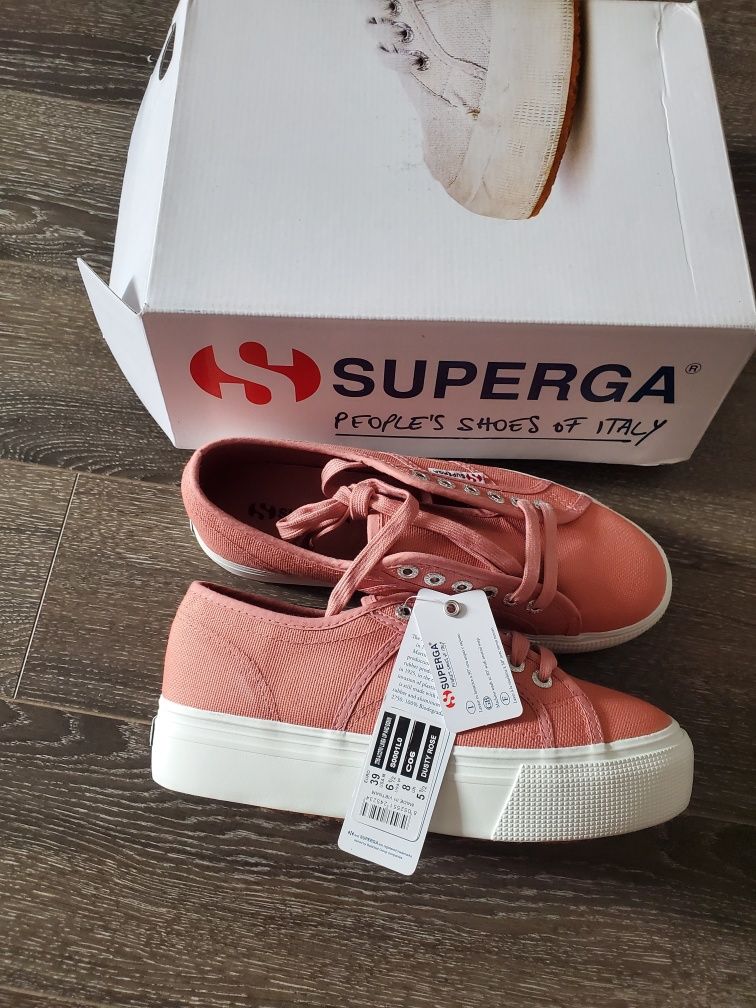 Tenisi noi originali Superga