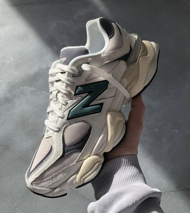 New Balance 9060