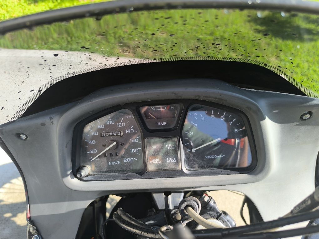 Honda Transalp 600