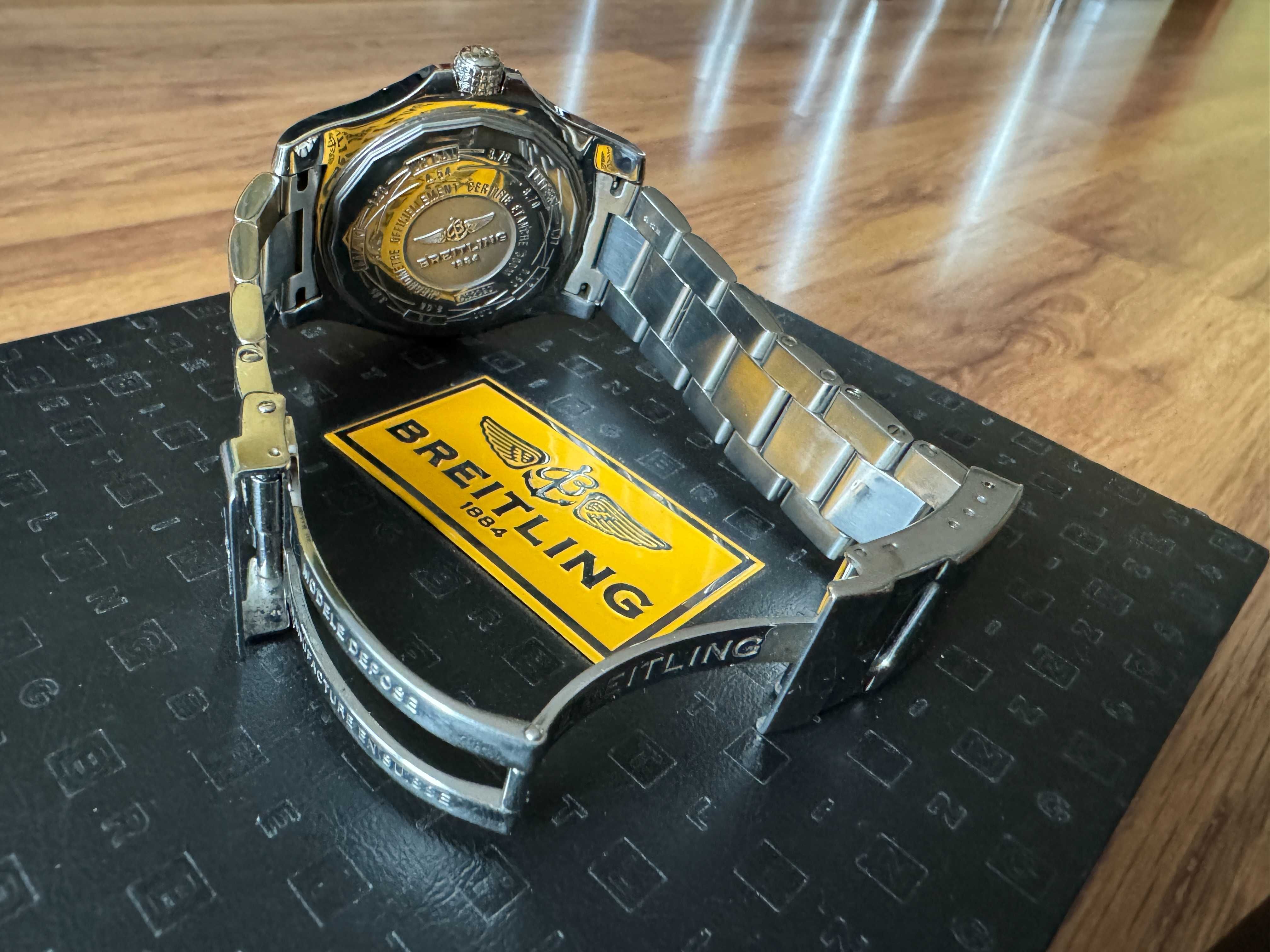 Breitling Avenger II GMT A3239011 / BC34
