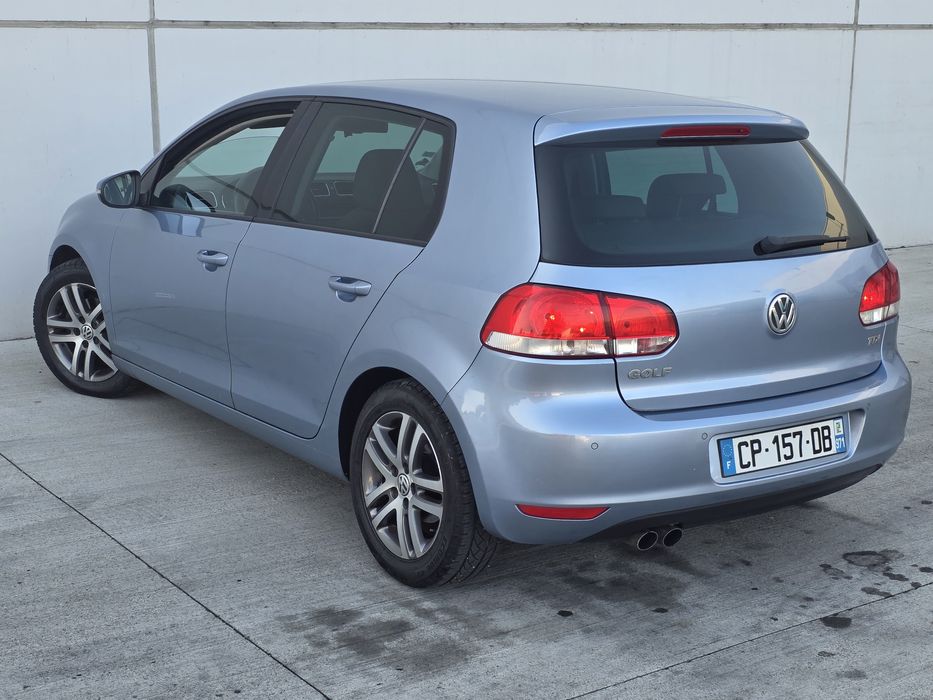 Volkswagen Golf VI 2.0tdi euro5 clima jante senzori culoare frumoasa