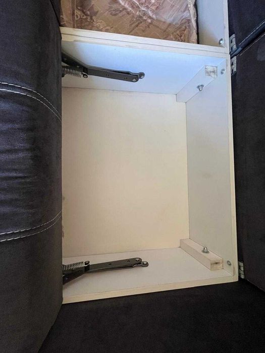 Диван для гостиной