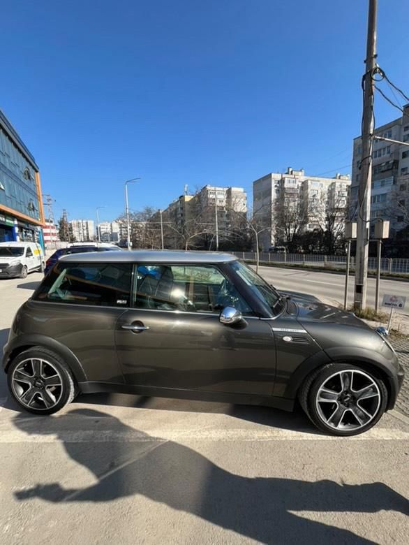 Mini Cooper 2006год./бензин