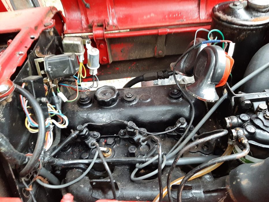 Tractor universal 445 dt