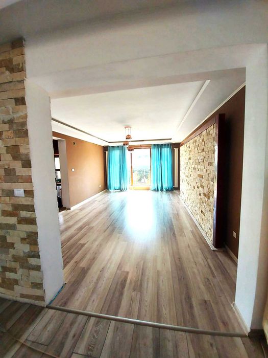 Casa de familie cu camere spatioase