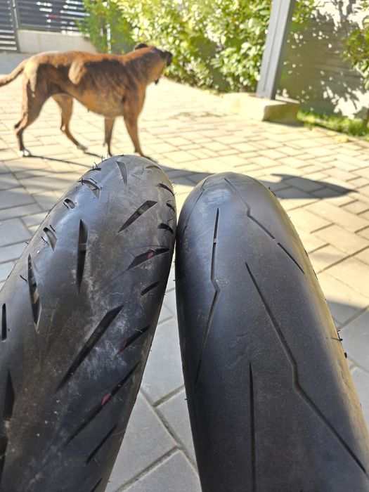 Cauciuc Anvelopa fata Pirelli   si  Bridgestone 120 70 17