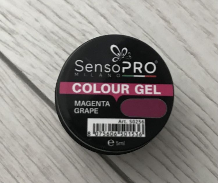 Magenta Grape Gel UV nou SensoPro Milano