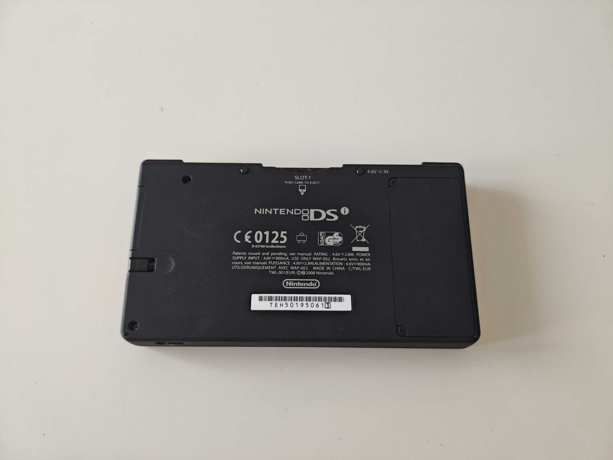 Nintendo DSi - Качени много игри