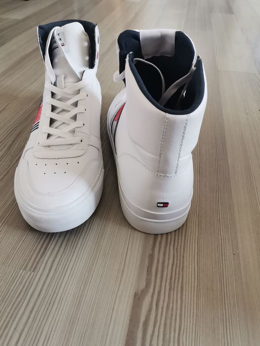 Adidasi Tommy Hilfiger