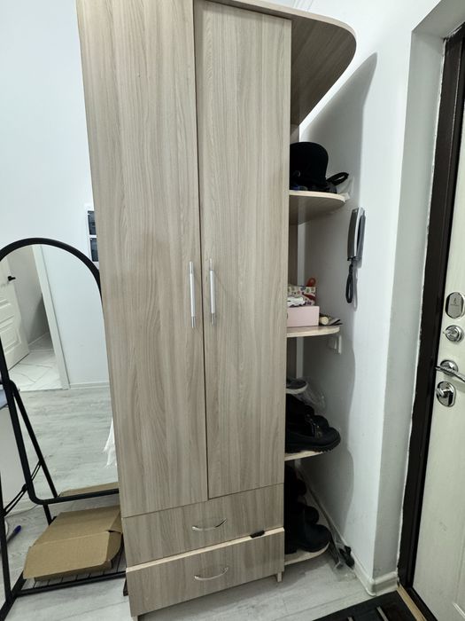 Шкаф, договорная цена