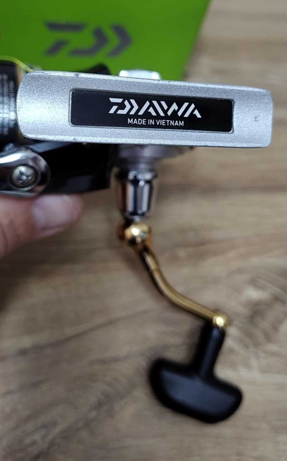 Макара Daiwa crest