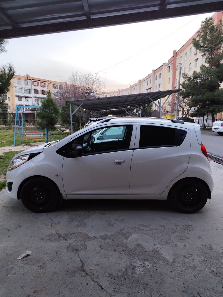 SPARK 2011 YIL 6000