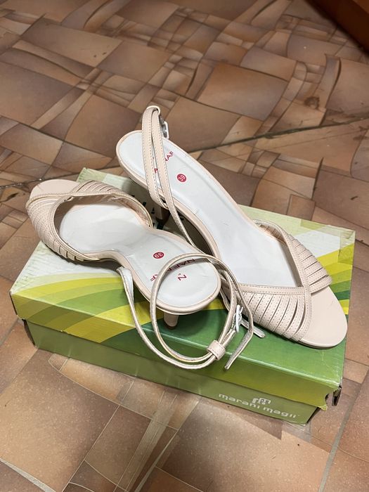 босоножки летние