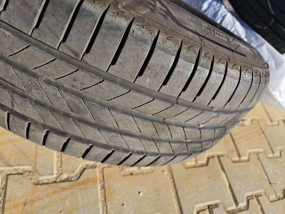 Anvelopa Vara BRIDGESTONE Turanza T005 215/65R16 98H