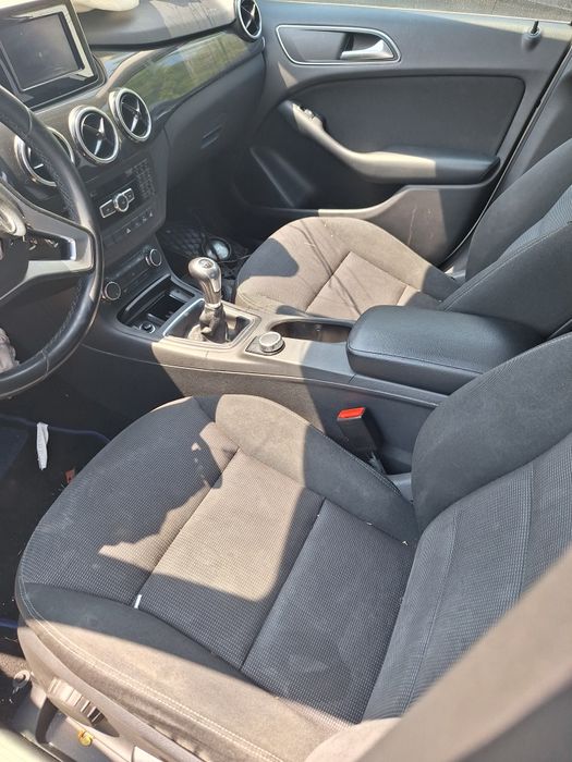 Piese dezmembrez Mercedes B class W246 Usa Haion Carlig Jante stop