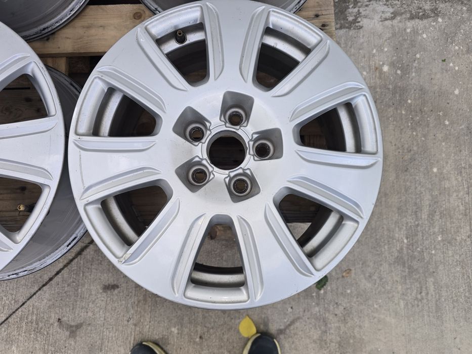 Джанти audi Q3 16 цола 5x112 отвор 57,1