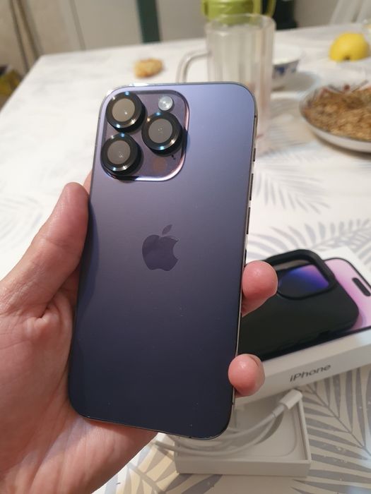 Айфон 14про продам