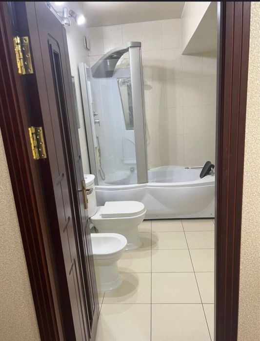 Ц4 4в3/2/9 91м2 , продается квартира в центре , 5 школа , алайский