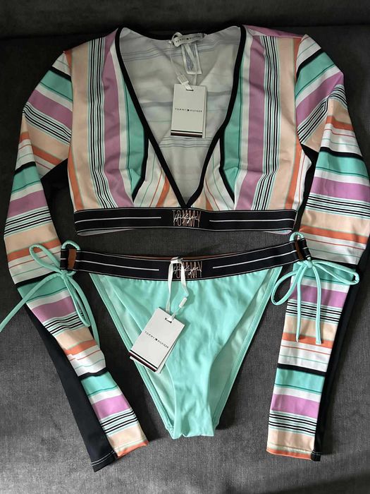 Горнище на бански Tommy Hilfiger