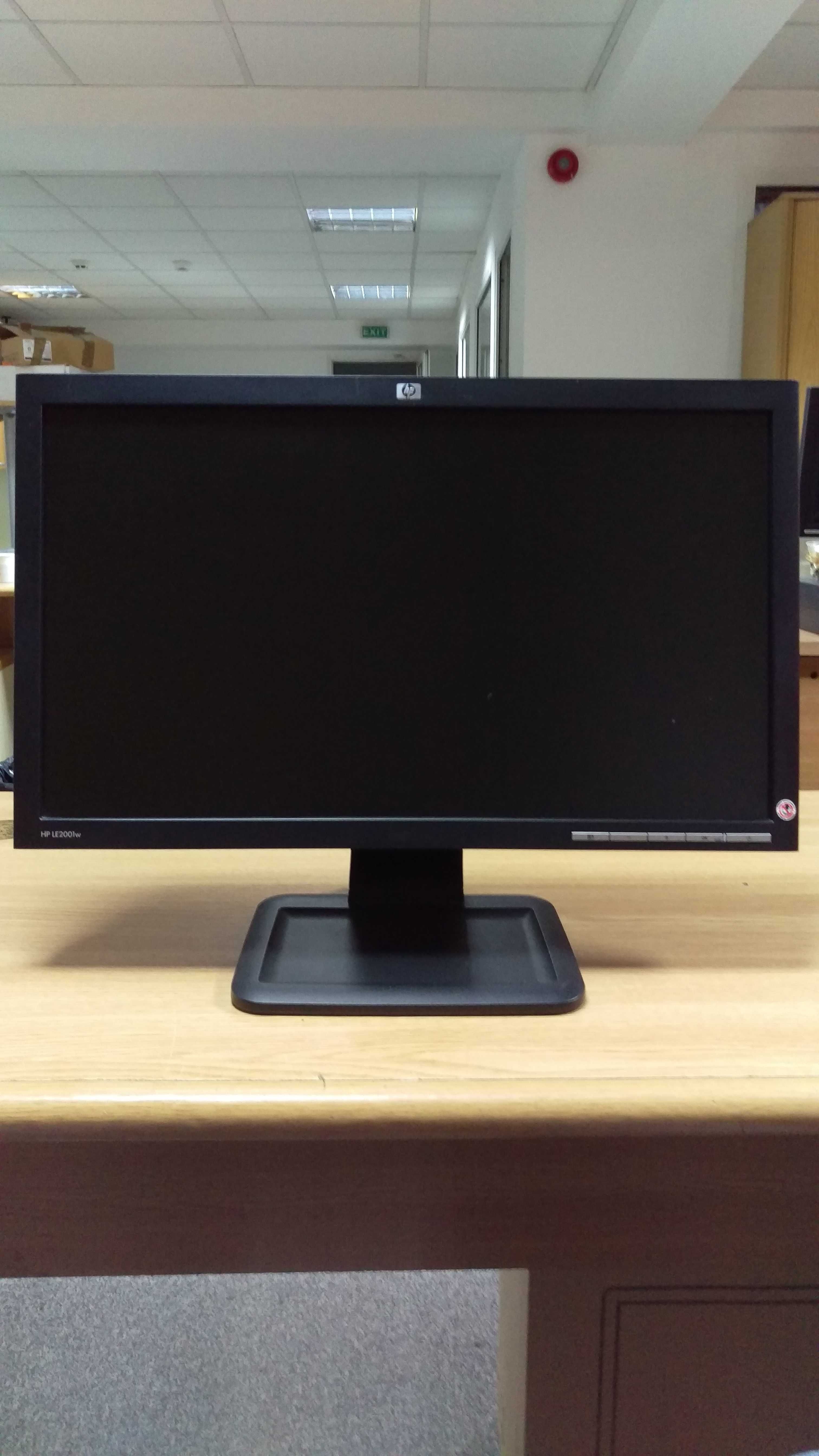 monitoare LCD - Fujitsu, HP, Acer, Eizo, Dell