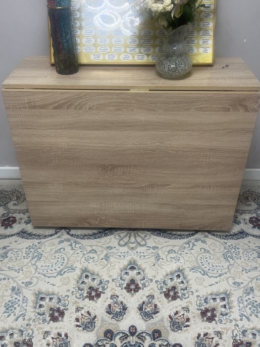 Связи с переездом пртдам  стол 3 метровый почти новая ползовались толь