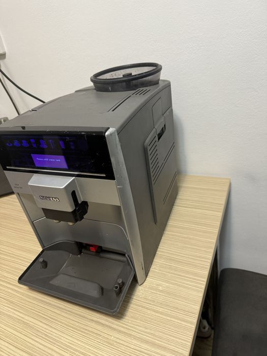 Espressor cafea Siemens eq6  series 300 defecta pompa apa