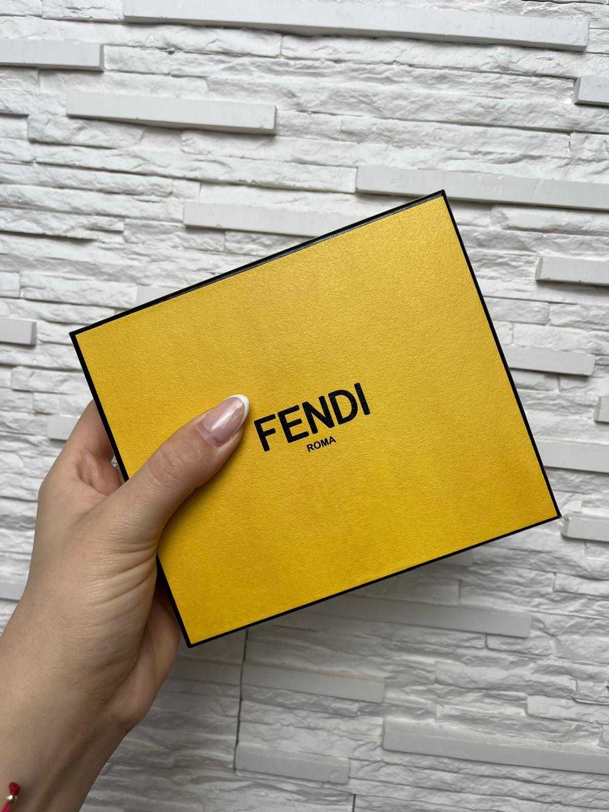 Портмоне на Fendi