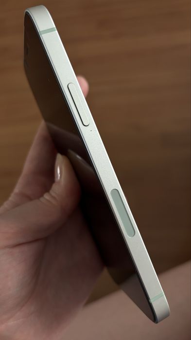 айфон 12 128gb в отлично състояние