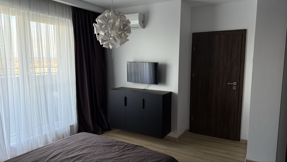 2 cam, 2 bai, terase 35 mp, parcare subterana, mobilat, British School