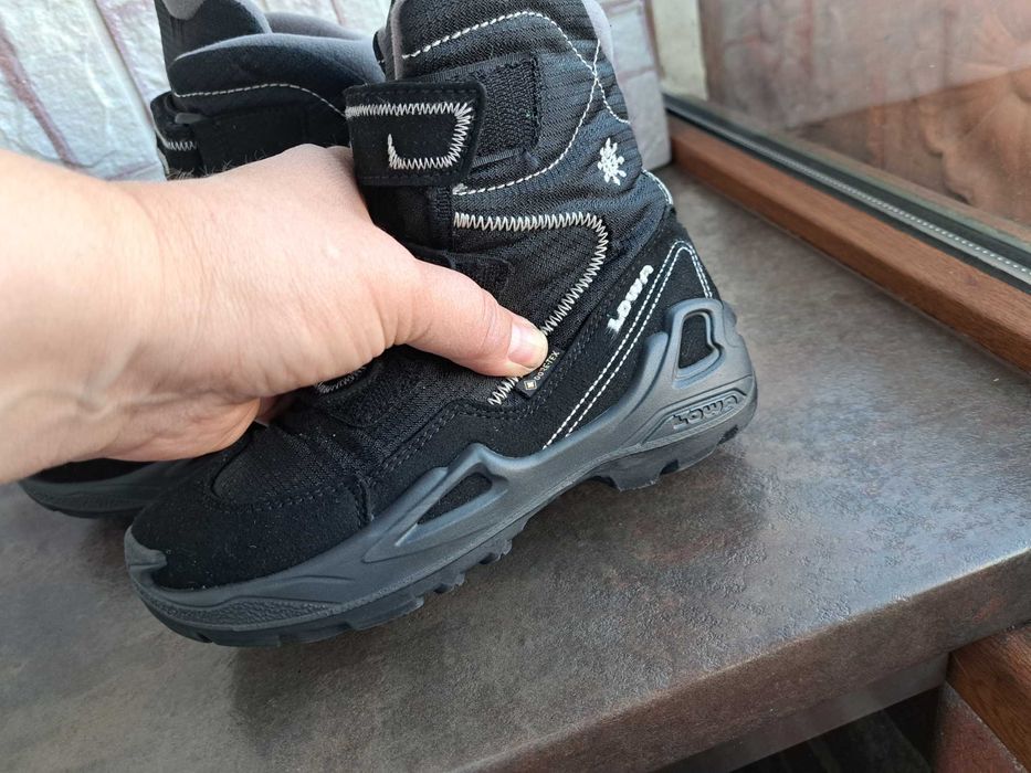 детски ботуши,зимни обувки,боти,апрески,Lowa номер31 за момче,