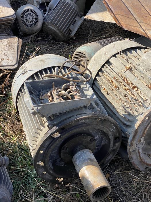 Продам элекрто маторчики