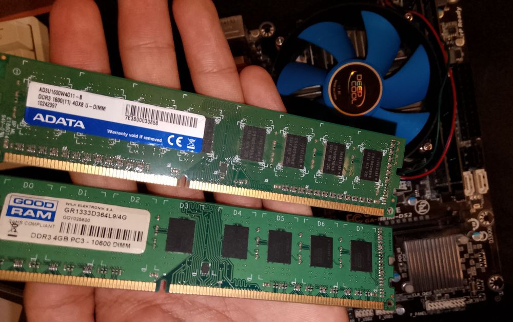 Продается материнская плата оперативная память и процессор