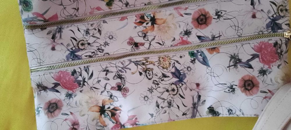 ученическа чанта плюс подарък портмоне