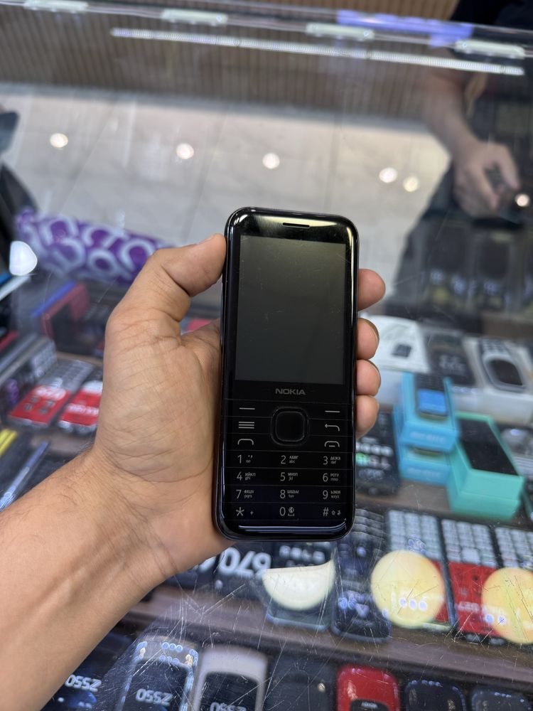 NOKIA 8000 4G orginal